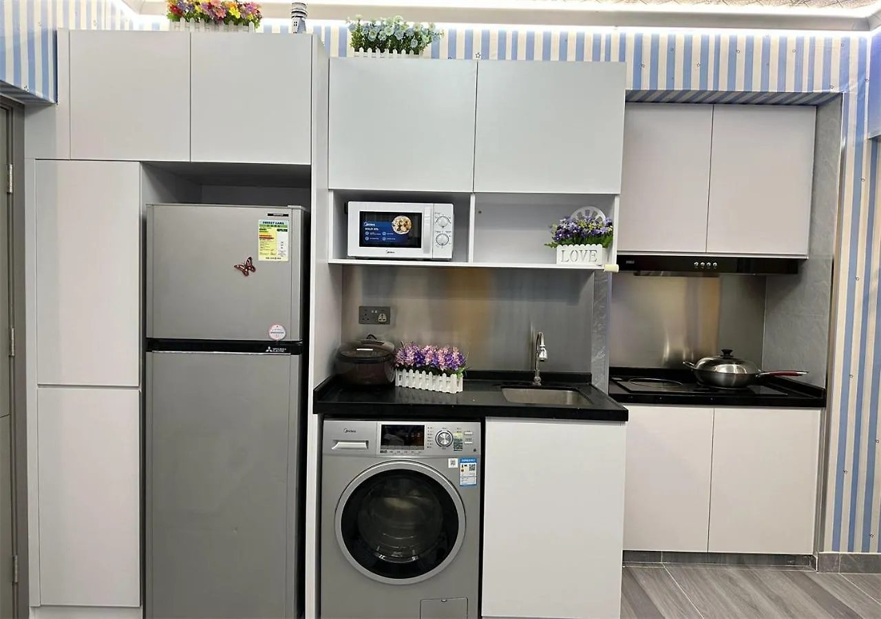 3Br Romantic Apt, 2Mins Mtr, 8Pax Hong Kong China